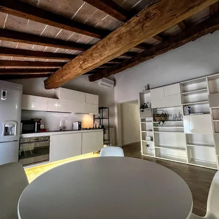 Centro Storico Apartamento *